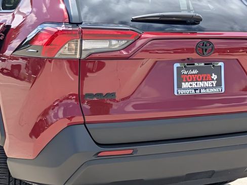 Used 2025 Toyota RAV4 XLE Premium FWD image 8