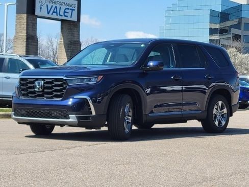 Used 2025 Honda Pilot EX-L image 27