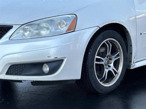 Used 2009 Pontiac G6 Sedan w/ Sport Package 2 image 8