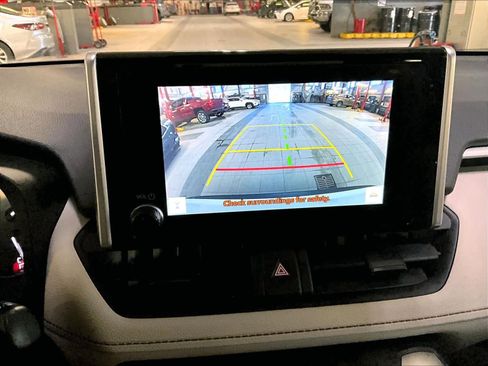 Used 2023 Toyota RAV4 XLE w/ Convenience Package image 19