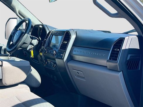 Used 2022 Ford F250 XLT image 27