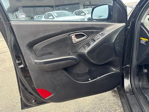 Used 2013 Hyundai Tucson GLS FWD image 25