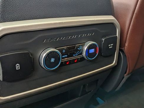 Certified 2024 Ford Expedition Max Limited AWD/4WD image 39
