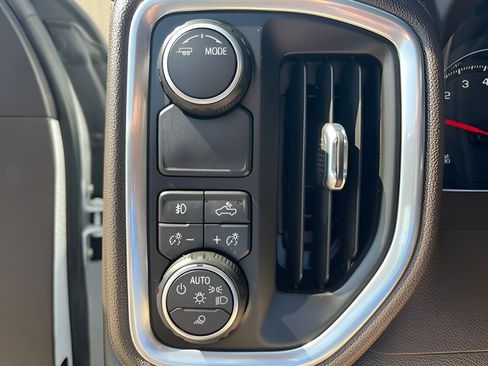 Used 2022 Chevrolet Silverado 1500 LTZ RWD image 20
