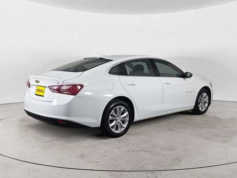 Used 2022 Chevrolet Malibu LT FWD image 5