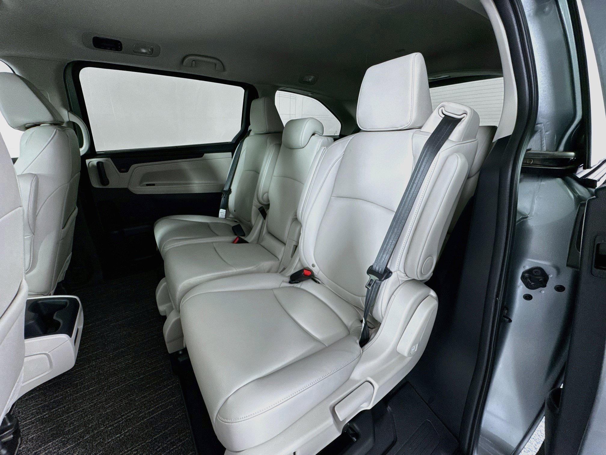 New 2027 Honda Odyssey EX-L image 24