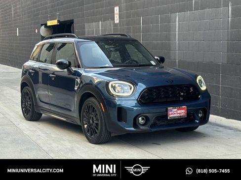 Used 2022 MINI Cooper Countryman S w/ Boardwalk Edition image 1
