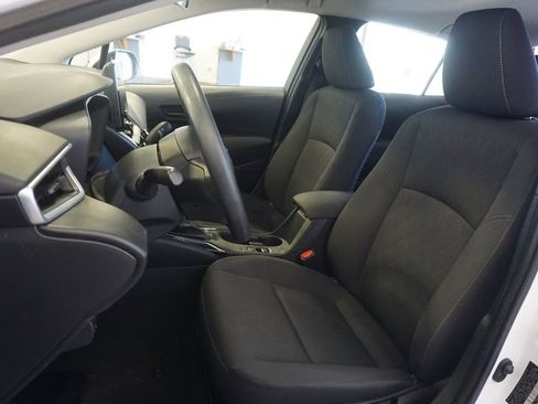 Used 2024 Toyota Corolla LE FWD image 15