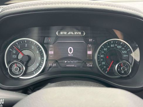 Used 2024 RAM 1500 Laramie RWD image 23