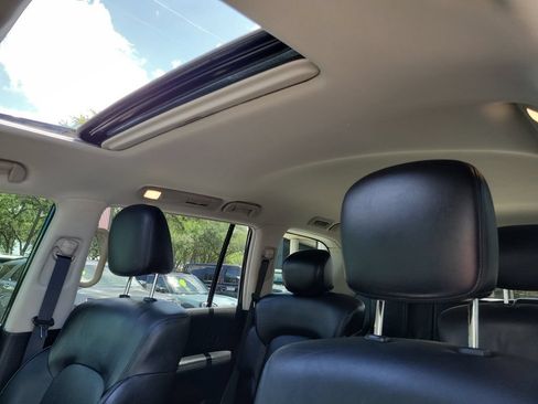 Used 2021 Nissan Armada SL w/ Captain's Chairs Package AWD/4WD image 25
