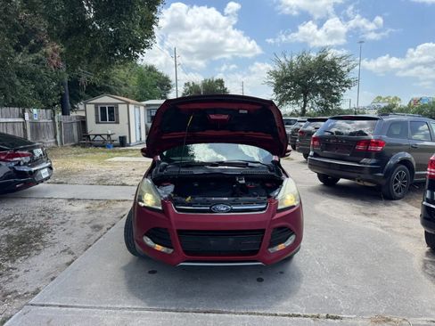 Used 2013 Ford Escape Titanium w/ Parking Technology Pkg FWD image 9