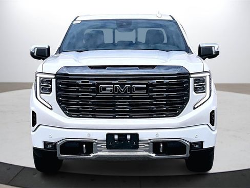Used 2023 GMC Sierra 1500 Denali Ultimate image 3
