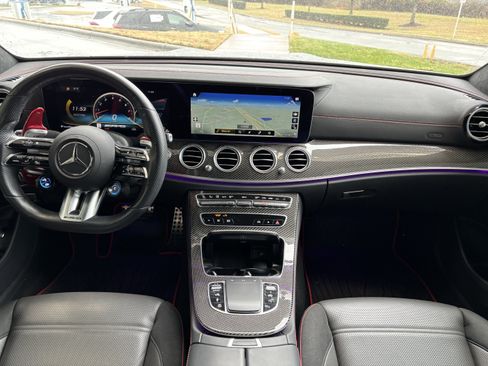 Used 2022 Mercedes-Benz E 53 AMG 4MATIC Sedan image 30