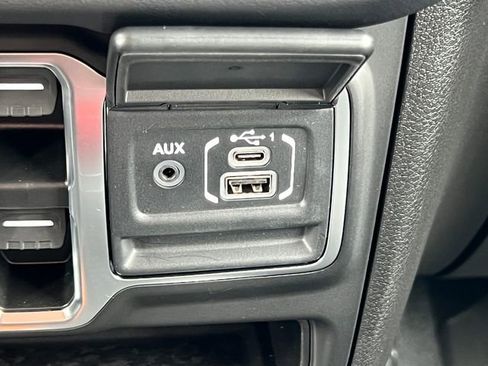 New 2025 Jeep Wrangler Unlimited Sahara w/ Safety Group AWD/4WD image 25