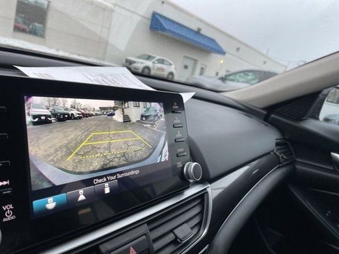 Used 2022 Honda Accord Sport Special Edition image 17