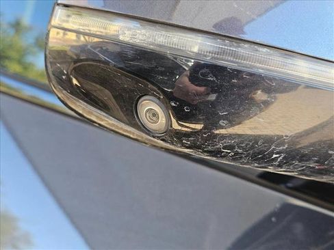 Used 2019 BMW X5 xDrive40i w/ M Sport Package image 6