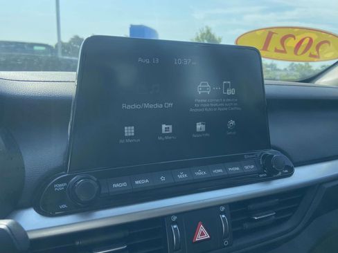 Used 2021 Kia Forte LXS FWD image 22