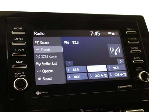 Used 2022 Toyota Camry SE FWD image 40