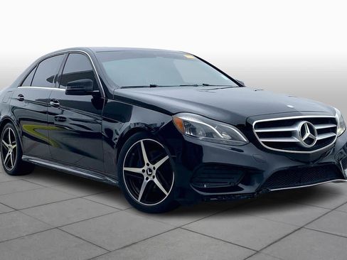 Used 2016 Mercedes-Benz E 350 Sedan image 4