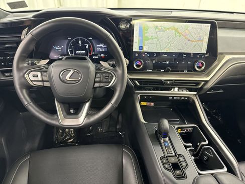 Used 2026 Lexus TX 350 AWD w/ Technology Package image 27
