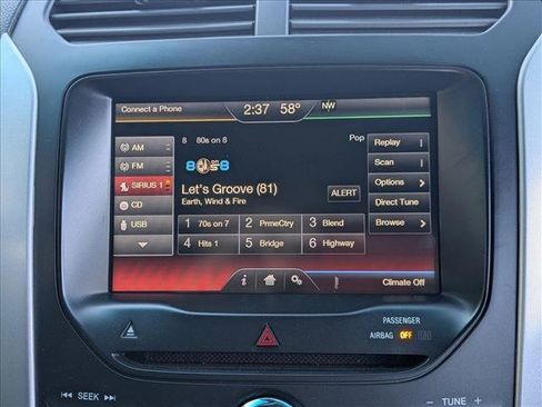 Used 2015 Ford Explorer XLT w/ Equipment Group 202A image 15