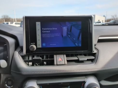 Certified 2025 Toyota RAV4 XLE image 25