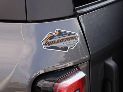 Certified 2024 Ford Bronco Wildtrak AWD/4WD image 7