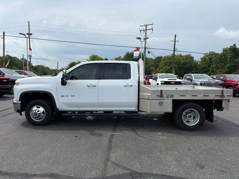 Used 2022 Chevrolet Silverado 3500 LTZ w/ LTZ Convenience Package AWD/4WD image 33