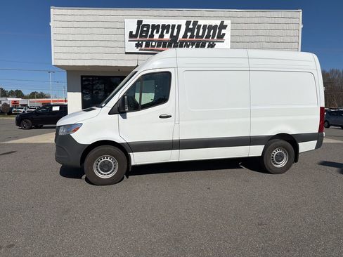 Used 2024 Mercedes-Benz Sprinter 2500 w/ Acoustic Package image 1