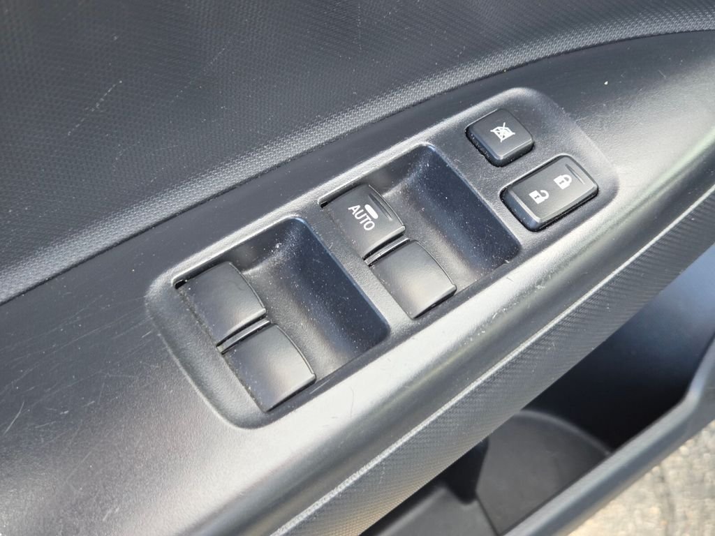 Used 2024 Mitsubishi Mirage ES FWD image 22