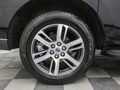 Used 2024 Ford Expedition Max Limited image 17