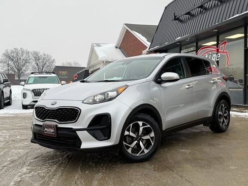 Used 2020 Kia Sportage LX image 18