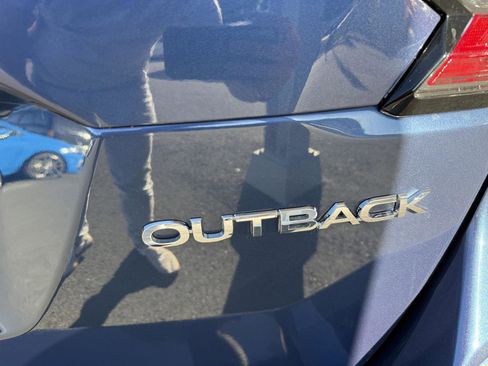 Used 2020 Subaru Outback Premium image 29