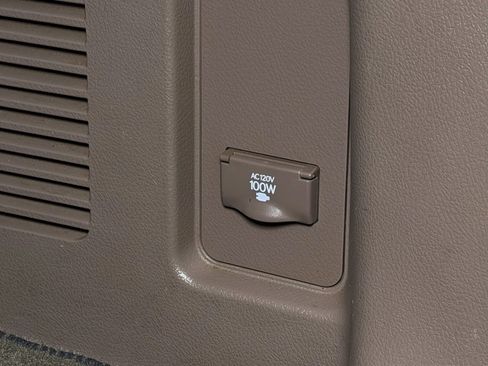 Used 2016 Lexus GX 460 image 14