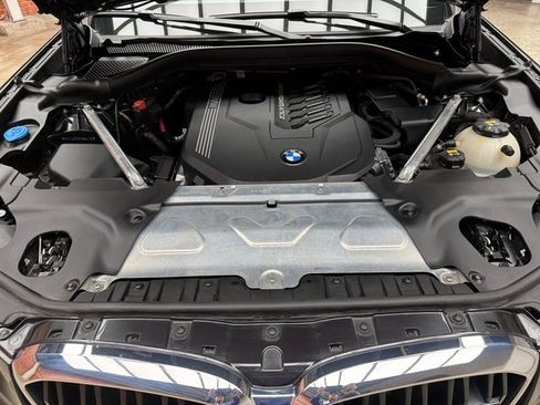 Used 2022 BMW X4 M40i w/ Premium Package image 27