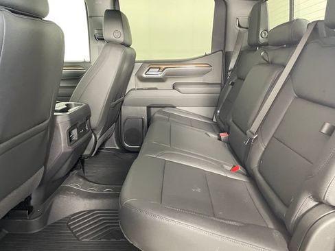 New 2026 Chevrolet Silverado 1500 LT Trail Boss w/ LT Trail Boss Premium Package AWD/4WD image 10
