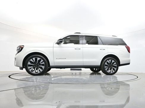 New 2026 Ford Expedition Platinum AWD/4WD image 32