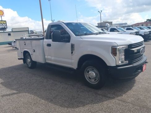 Used 2019 Ford F250 XL RWD image 3