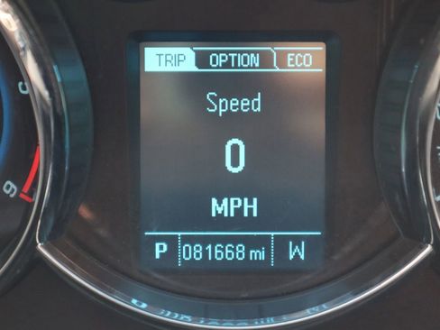 Used 2014 Chevrolet Cruze Diesel image 33