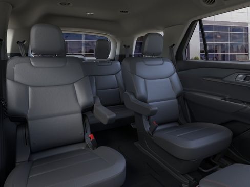 New 2026 Ford Explorer Active AWD/4WD image 11