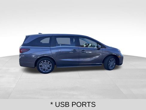 Used 2026 Honda Odyssey Touring image 6