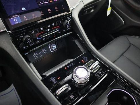 New 2025 Jeep Grand Cherokee L Overland image 13