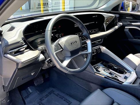 Certified 2025 Audi Q5 Premium Plus w/ Premium Plus AWD/4WD image 14