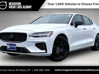 Used 2023 Volvo S60 T8 Plus w/ Climate Package