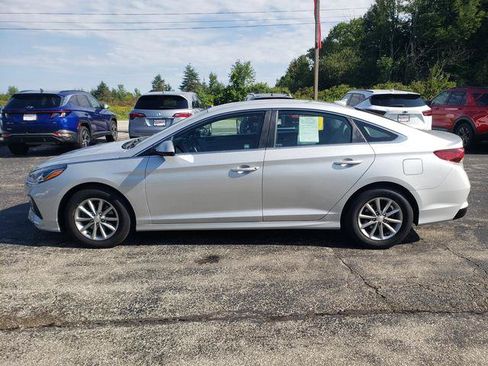 Used 2018 Hyundai Sonata SE FWD image 4