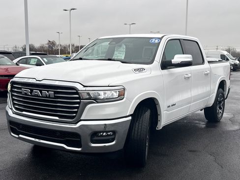 Used 2025 RAM 1500 Laramie image 7