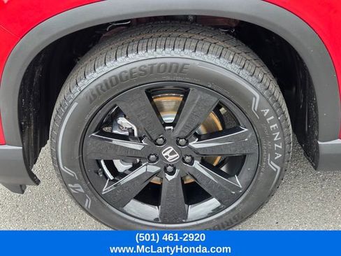 Certified 2025 Honda Pilot Black Edition image 24