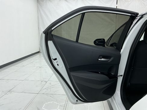 Used 2022 Toyota Corolla SE FWD image 24