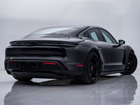 Certified 2025 Porsche Taycan image 12