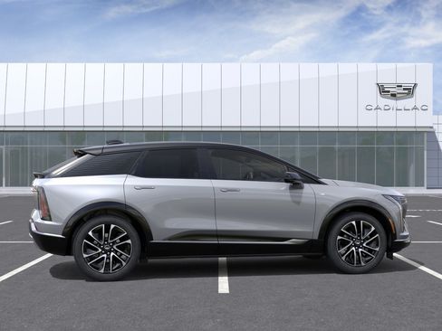 New 2026 Cadillac Optiq Sport 2 AWD/4WD image 5